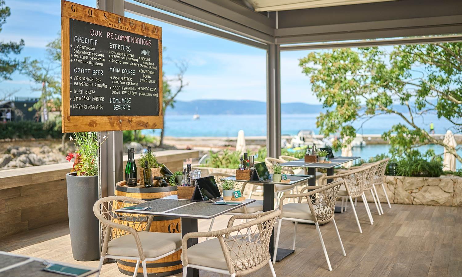 Aminess Style Glamping Villas & Holiday Homes Atea Njivice Exterior foto Restaurant